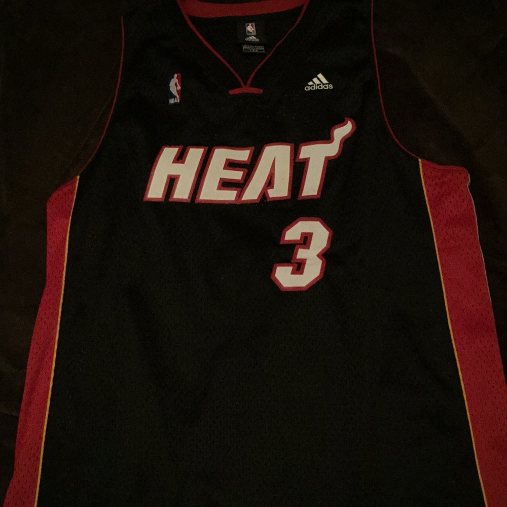 Vintage Dwayne Wade Miami Heat Jersey